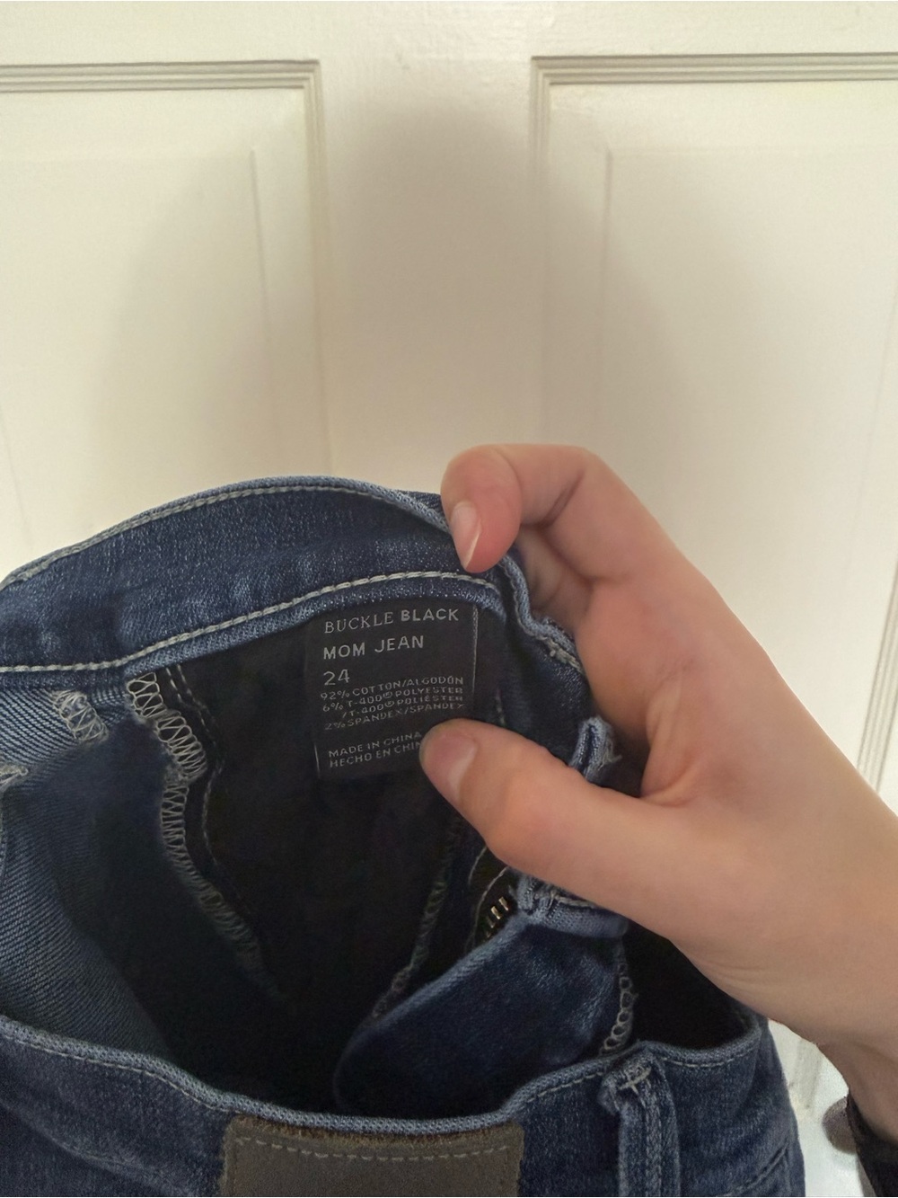 Buckle Black Mom Jean - 24 - Picture 6 of 6